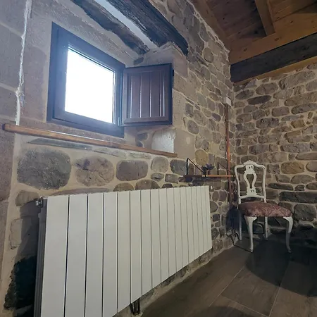 Casa Yayos- Casa Rural-valles Pasiegos Holiday home *