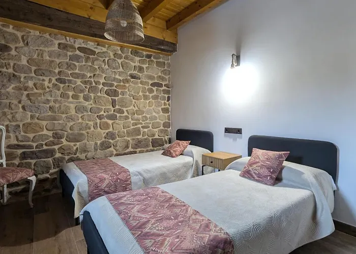 Casa Yayos- Casa Rural-valles Pasiegos Holiday home